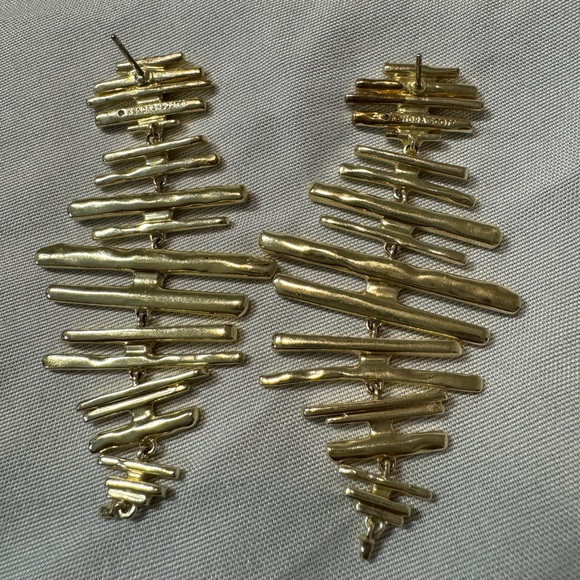 RESERVED - Kendra Scott Rylan Gold Earrings - Picture 2 of 2